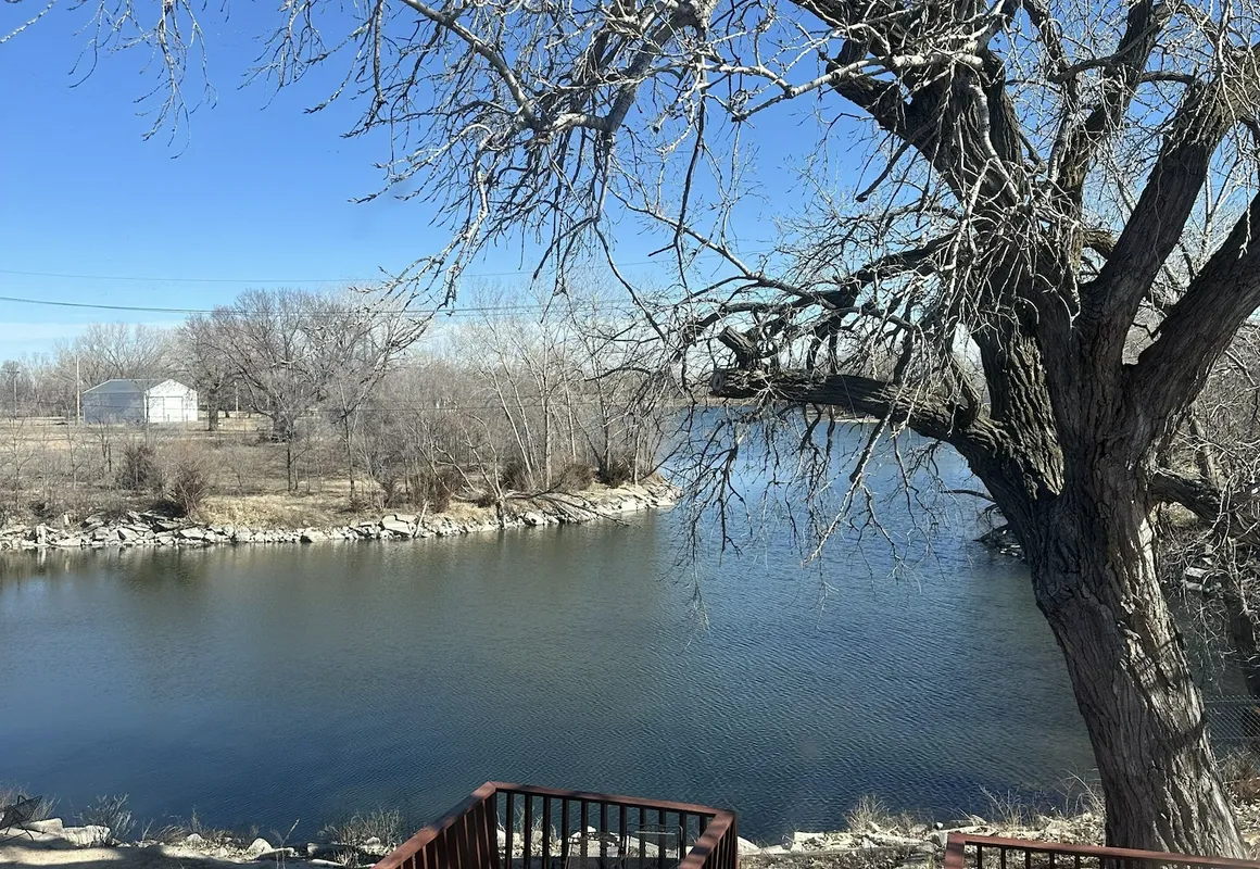 Super 8 by Wyndham Grand Island South hotel hero