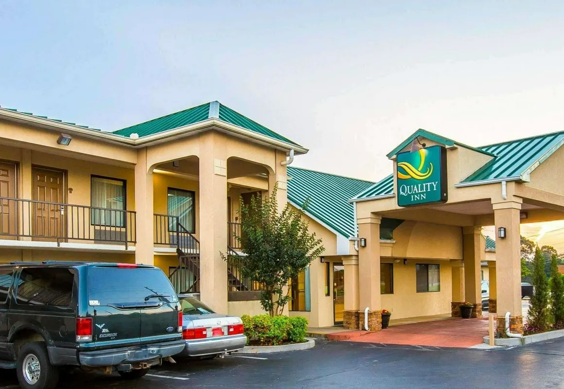 Quality Inn Dahlonega Near University hotel hero