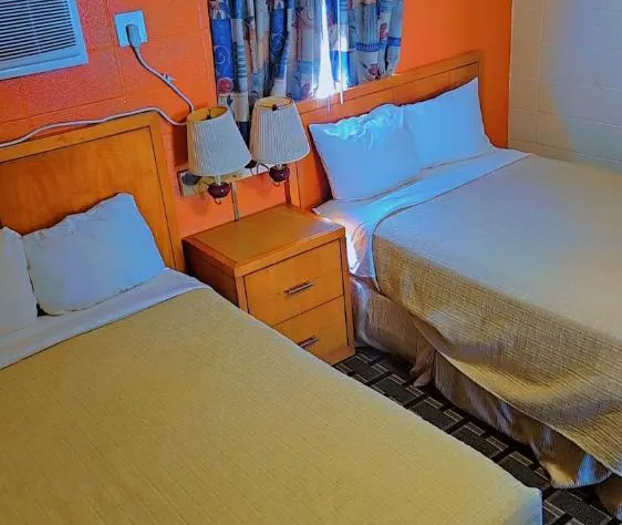 Wayfarer Motel hotel detail image 4