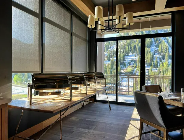 The Snowpine Lodge hotel detail image 2