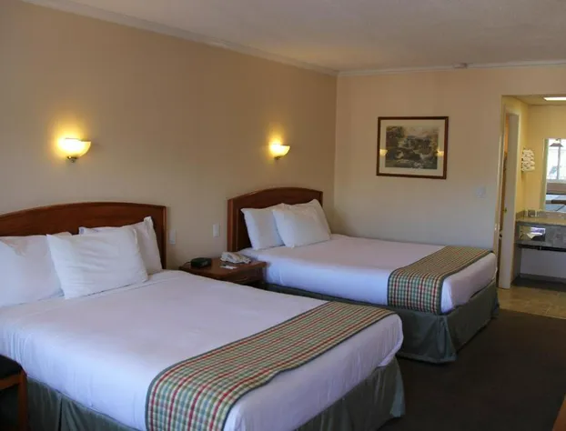 Travelodge by Wyndham Kamloops hotel detail image 3