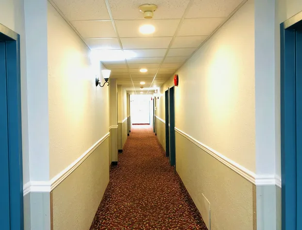 Days Inn by Wyndham Kamloops BC hotel detail image 1