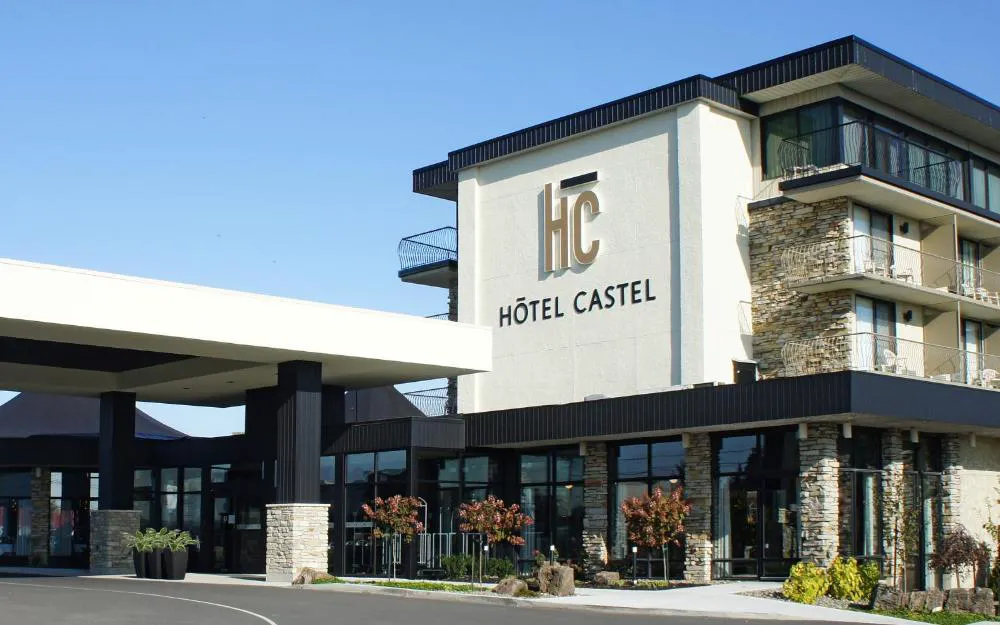 Hôtel Castel hotel hero