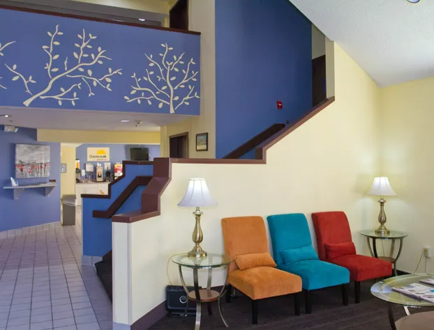 Days Inn by Wyndham Blue Springs hotel detail image 4