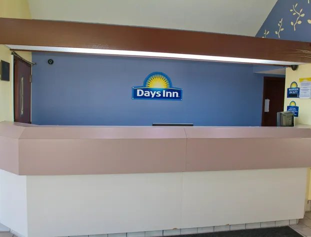 Days Inn by Wyndham Blue Springs hotel detail image 2