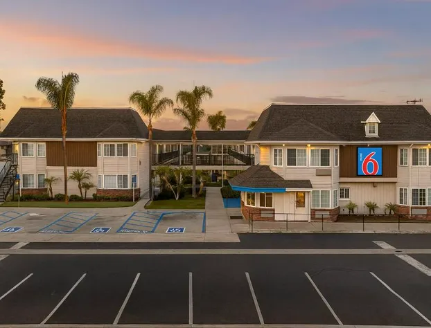 Motel 6 Westminster, CA - North hotel detail image 2