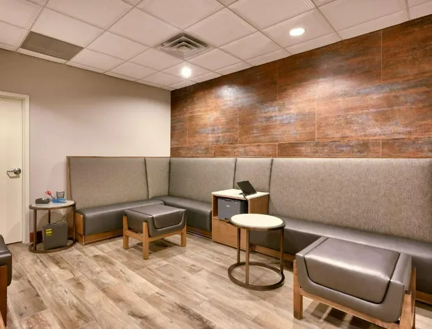 Hampton Inn & Suites Show Low-Pinetop hotel detail image 4