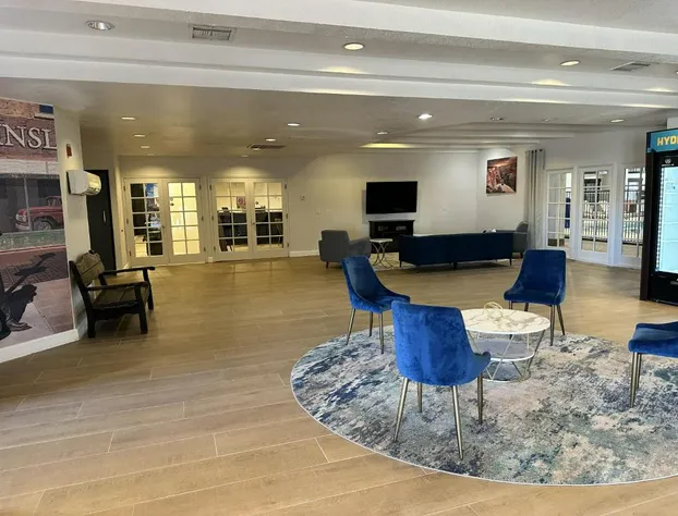 Clarion Pointe Winslow I-40 hotel detail image 2