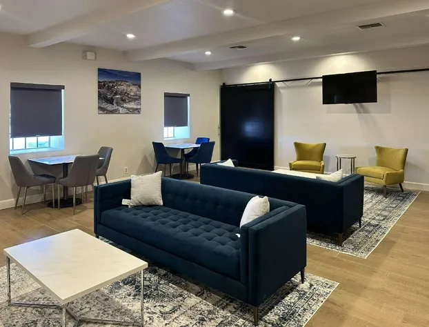 Clarion Pointe Winslow I-40 hotel detail image 3