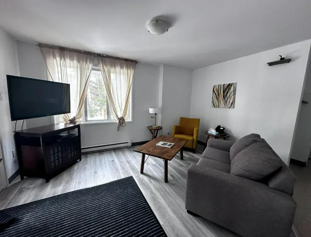 Centre de Villégiature Dam-en-terre hotel detail image 4