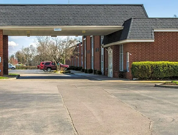 Quality Inn & Suites hotel detail image 3