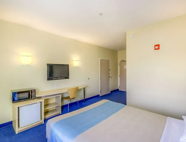 Motel 6 Estevan SK hotel detail image 3