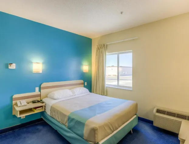 Motel 6 Estevan SK hotel detail image 4