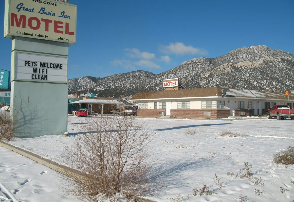 Great Basin Inn hotel hero