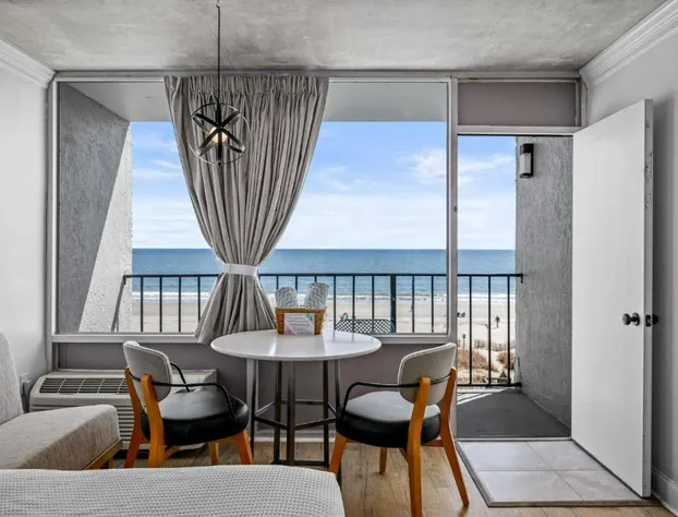 The Beverley Beach House hotel detail image 3