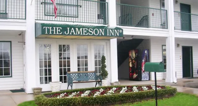 Jameson Inn Perry hotel hero