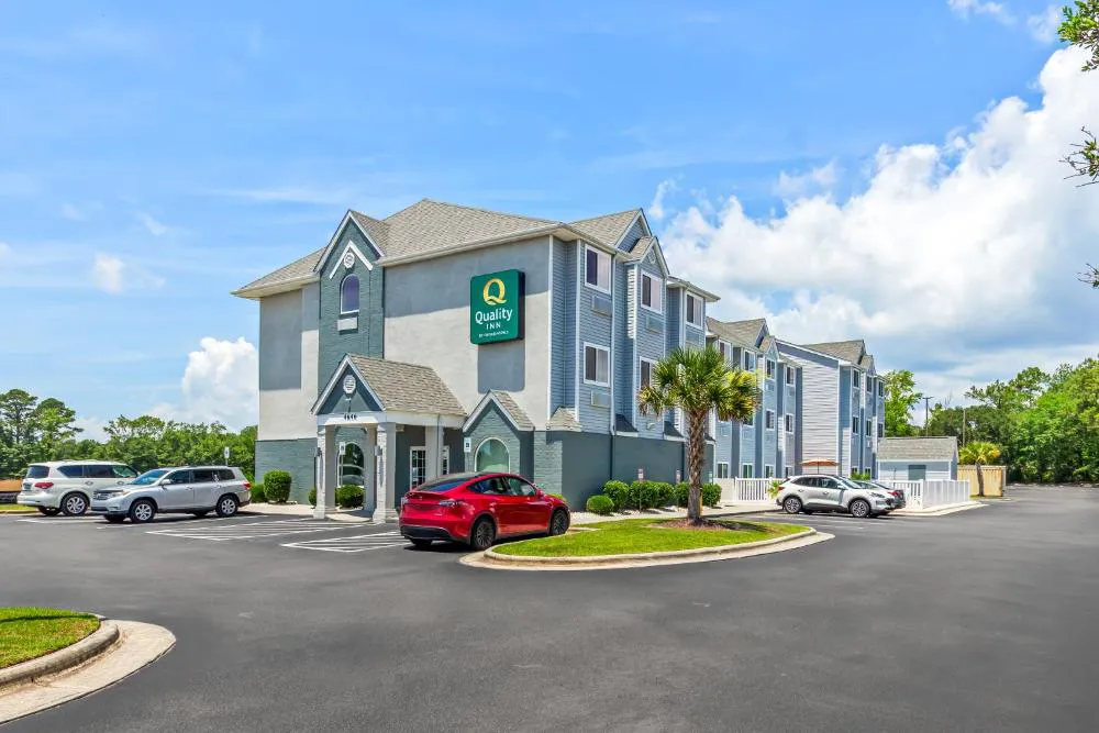 Quality Inn Shallotte near Ocean Isle Beach hotel hero
