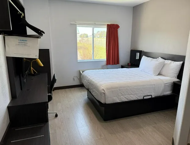 Baymont by Wyndham Athens, TN hotel detail image 1