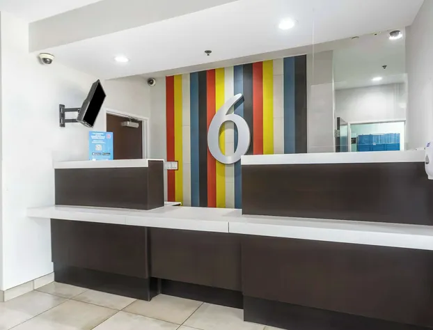 Motel 6 Laredo, TX - Airport hotel detail image 1