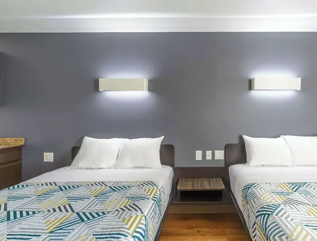 Motel 6 Laredo, TX - Airport hotel detail image 4