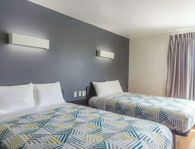 Motel 6 Laredo, TX - Airport hotel detail image 2