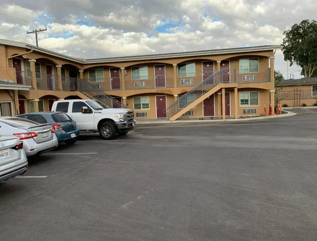 Desert Inn Motel hotel detail image 1