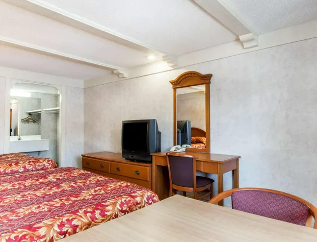 Sunrise inn hotel detail image 3