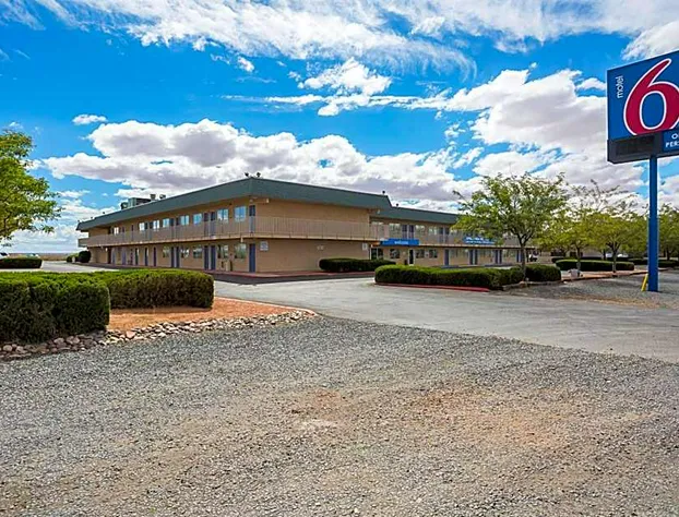 Motel 6 Holbrook, AZ hotel detail image 1