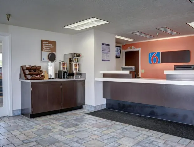 Motel 6 The Dalles, OR hotel detail image 4