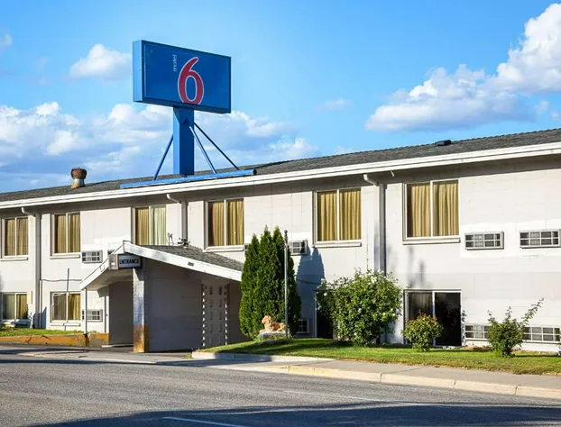 Motel 6 Wenatchee, WA hotel detail image 1