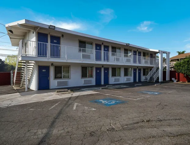 Motel 6 Concord, CA hotel detail image 1