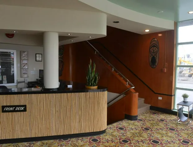 Hotel at the Waldorf hotel detail image 1