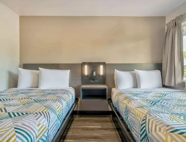 Motel 6 Russellville, AR hotel detail image 4