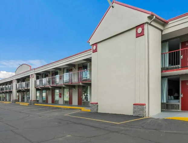 Red Roof Inn Lenoir hotel detail image 1