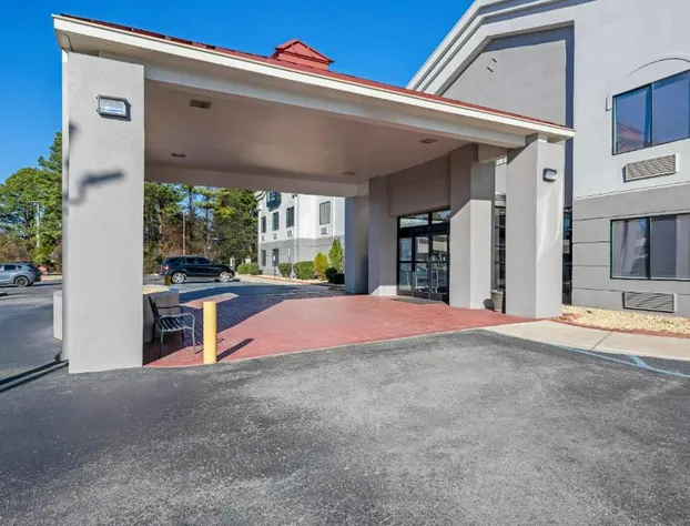 MainStay Suites Decatur River City hotel detail image 3