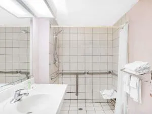 Super 8 by Wyndham Decatur Priceville hotel detail image 4