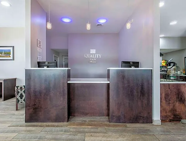 Quality Inn Athens I-65 / Huntsville Area West hotel detail image 1