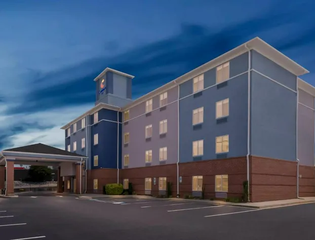 Comfort Inn Emporia hotel detail image 4