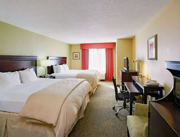 La Quinta Inn & Suites Richmond - Kings Dominion hotel detail image 3