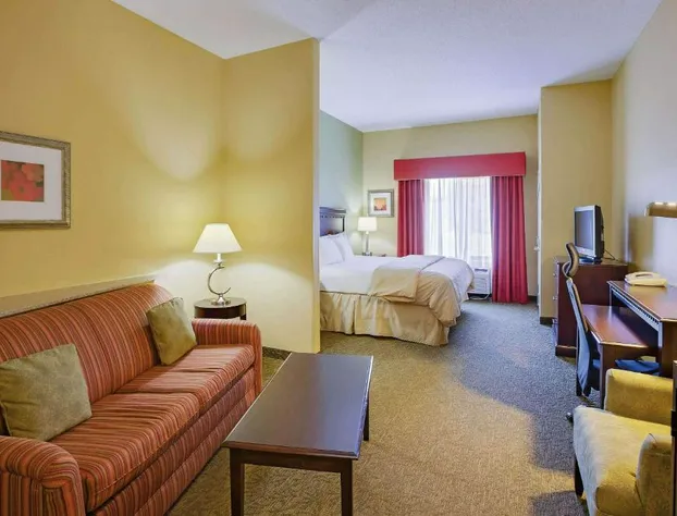 La Quinta Inn & Suites Richmond - Kings Dominion hotel detail image 4