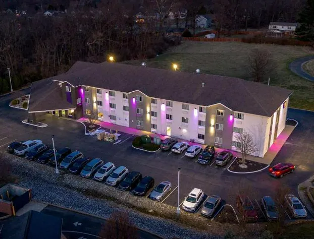 Sleep Inn & Suites – Oxford – University Area hotel detail image 2