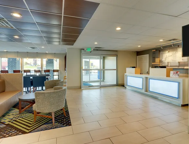 Holiday Inn Express Cincinnati North - Monroe by IHG hotel detail image 1