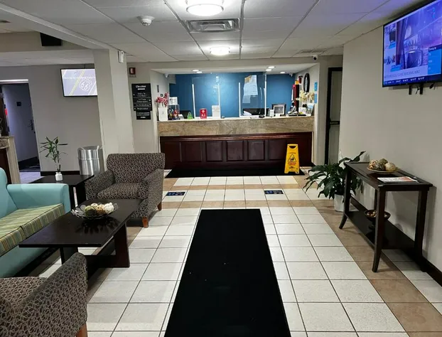 Baymont by Wyndham Monroe Ohio hotel detail image 3