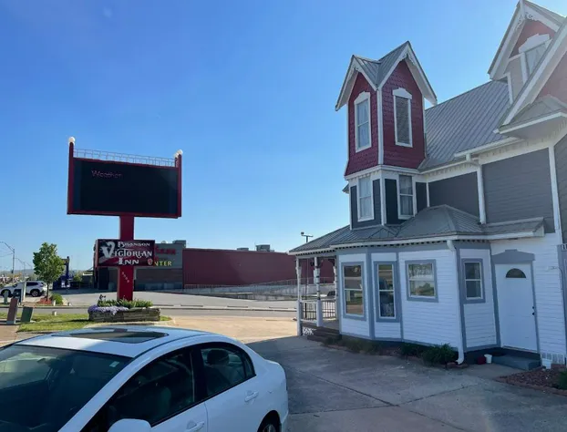 Branson Victorian Inn hotel detail image 3