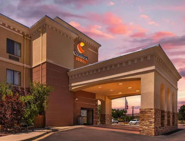 Comfort Suites Gallup East Route 66 and I-40 hotel detail image 2