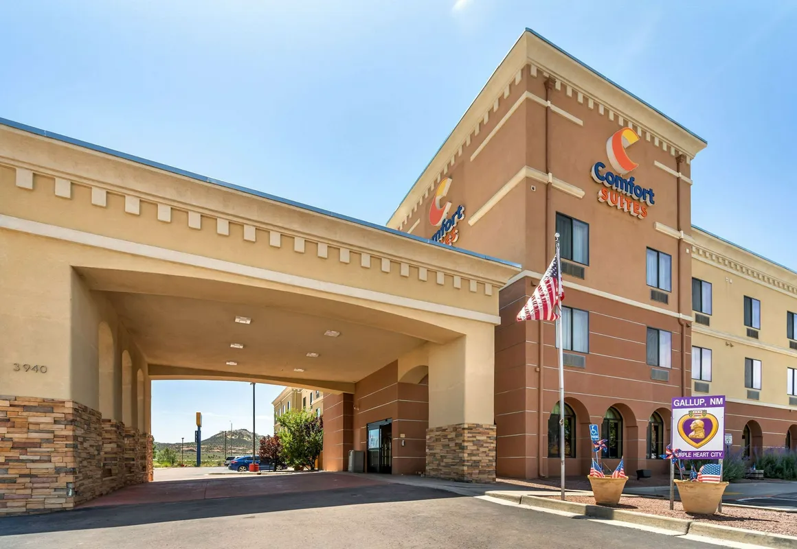 Comfort Suites Gallup East Route 66 and I-40 hotel hero