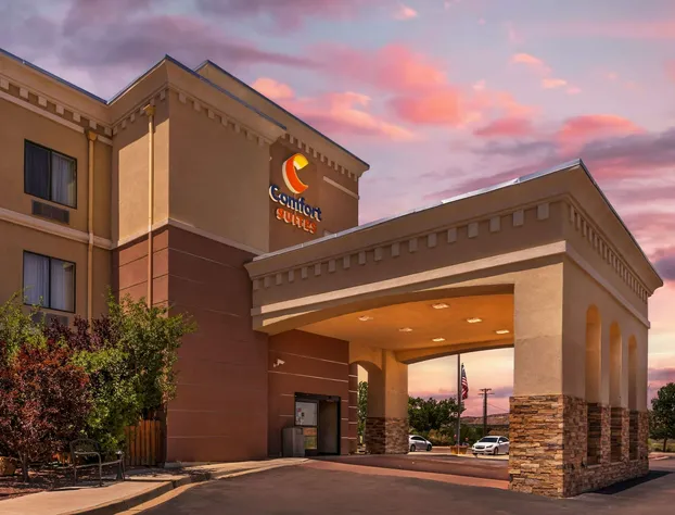 Comfort Suites Gallup East Route 66 and I-40 hotel detail image 2
