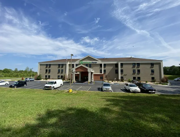 Holiday Inn Express Metropolis by IHG hotel detail image 1