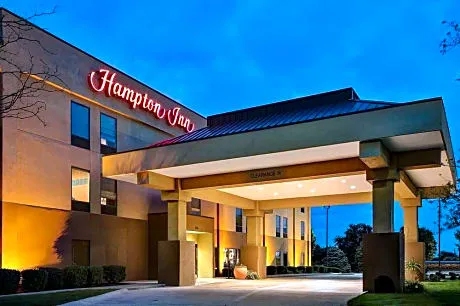 Hampton Inn Mattoon hotel hero