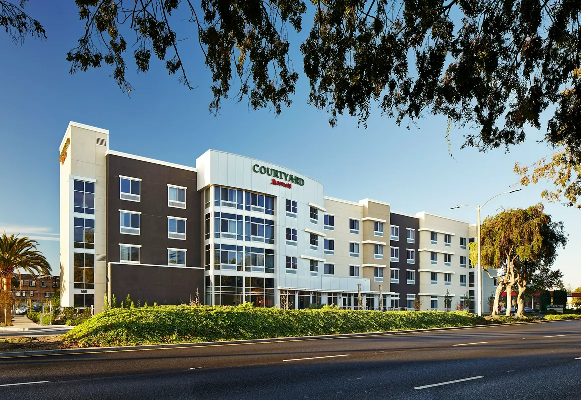 Courtyard by Marriott Sunnyvale Silicon Valley hotel hero